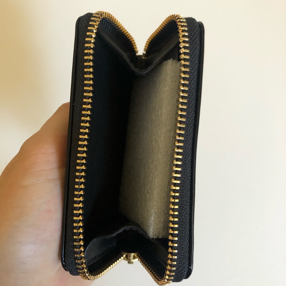 Aritzia Black Card Holder - Picture 2 of 4